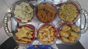 Отель Ashta Lakshmi Tourist Home Stay  Индор